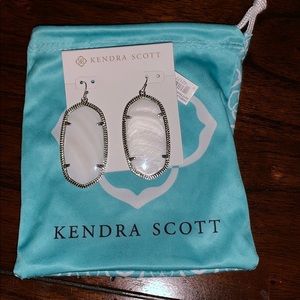 Kendra Scott Danielle Rhodium